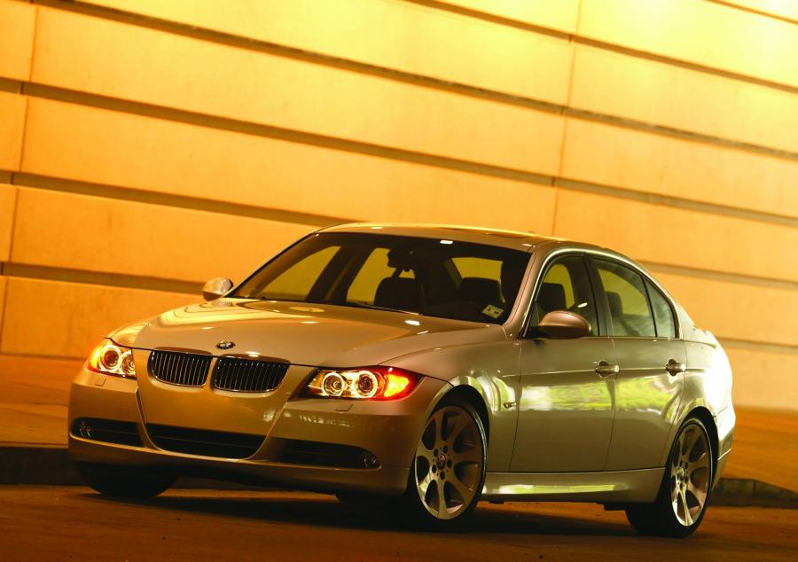  BMW 3-Series 2006 года  (фото 41 из 108)